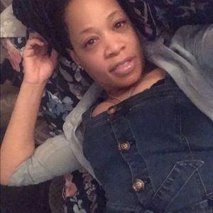 Meet your Posher, Cass